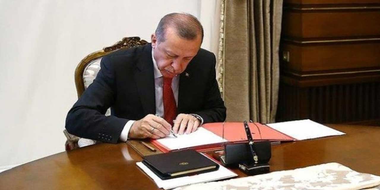 Gece yarısı yayımlandı! Cumhurbaşkanı Erdoğan, 27 Mart tarihli dolu ve boş kadro kararnamesini imzaladı